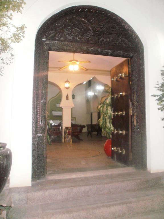 Asmini Palace Hotel Zanzibar Exteriör bild