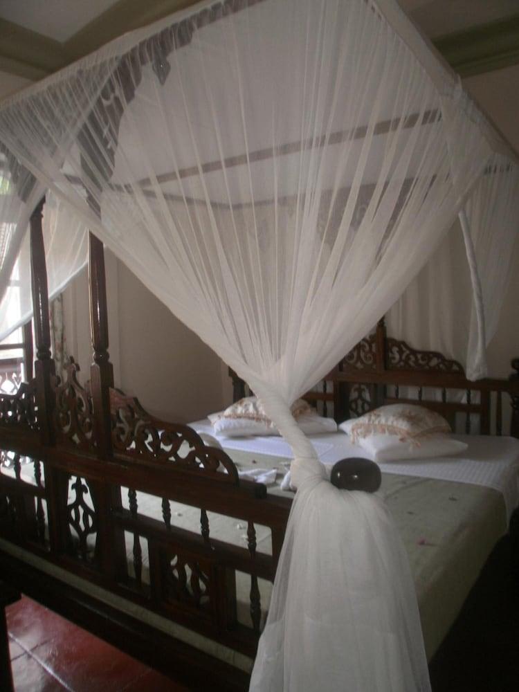 Asmini Palace Hotel Zanzibar Exteriör bild